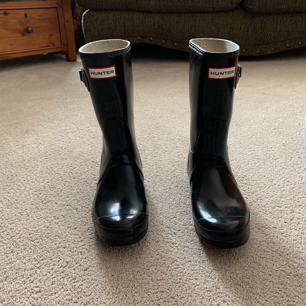 HUNTER RAIN BOOTS